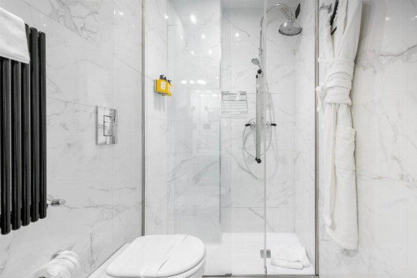 Roma Luxus Hotel image 24