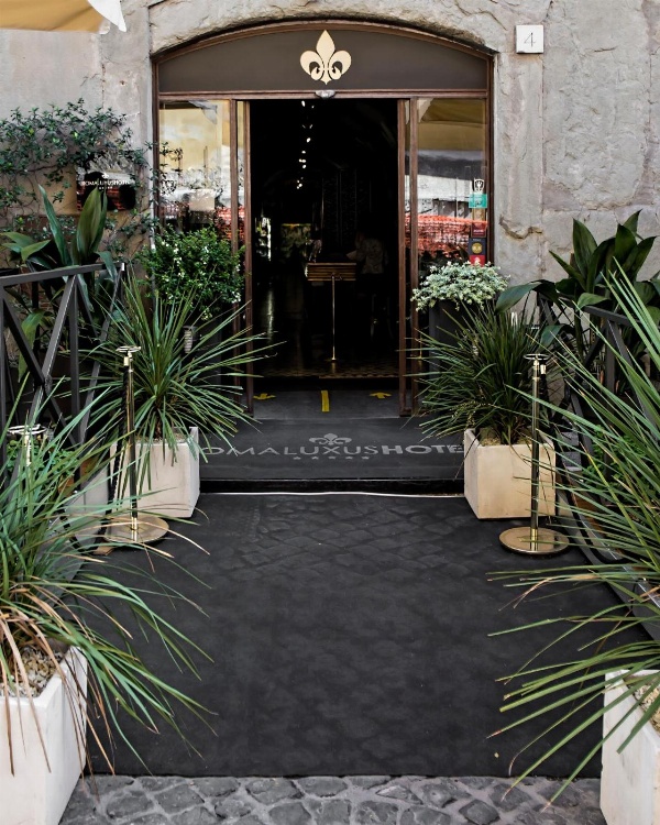 Roma Luxus Hotel image 5